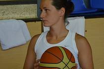 ROZEHRÁVAČKA. Slovenka Dagmar Chlebovcová je novou tváří v týmu strakonických basketbalistek. 