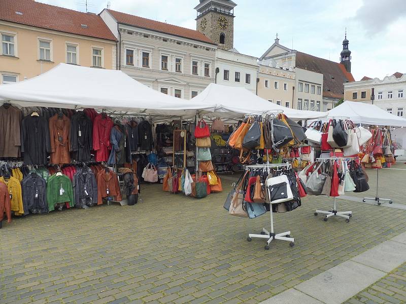 Na náměstí Přemysla Otakara II. v Českých Budějovicích navštívíte až do soboty italské trhy.