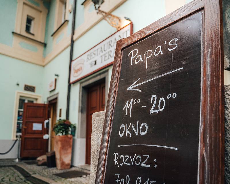 Klasická česká kuchyně dominovala během nouzového stavu také v nabídce restaurace Papa's Living restaurant na českokrumlovském Latráně.