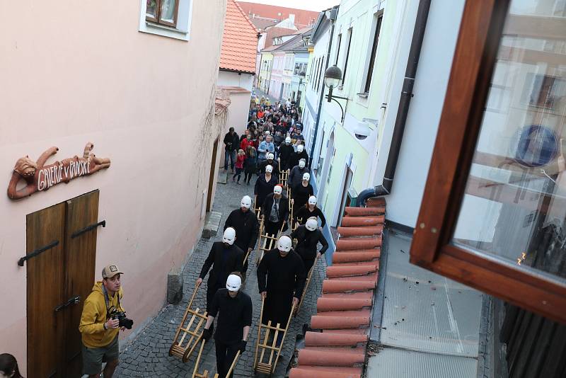 Velikonoční hrkání v Českých Budějovicích 2022.