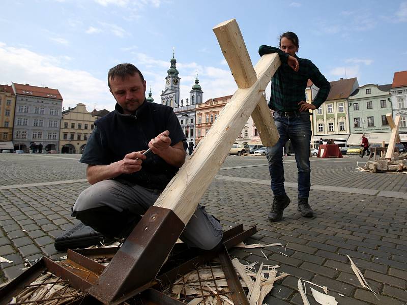 Velikonoční hrkání na náměstí Přemysla Otakara II.