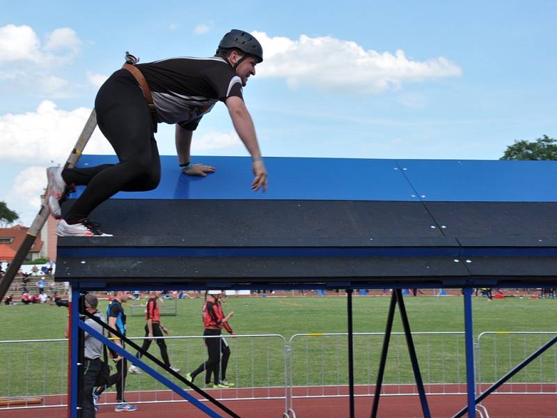 MČR v požárním sportu, sobota odpoledne - štafeta 4 x 100 metrů s překážkami