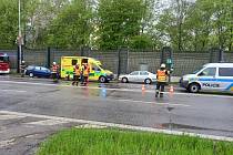 Nehoda na Dlouhé louce poblíž křižovatky se Strakonickou.