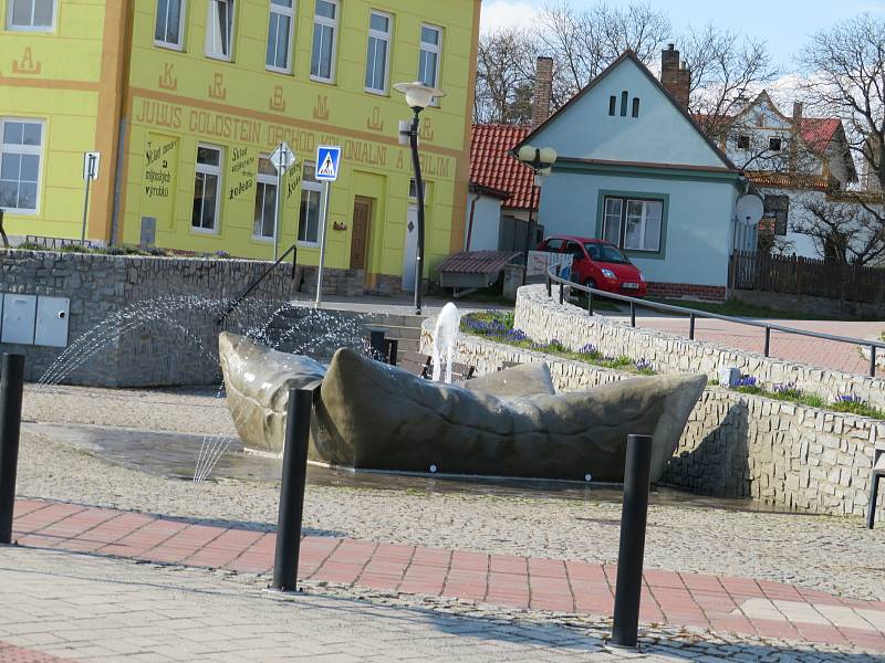 Sčítání lidu, domů a bytů v Ševětíně na Českobudějovicku.