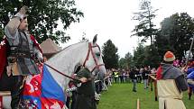 Slavnosti železné a zlaté vyvrcholily v sobotu odpoledne příjezdem krále Přemysla Otakara II. na Sokolský ostrov v Českých Budějovicích.