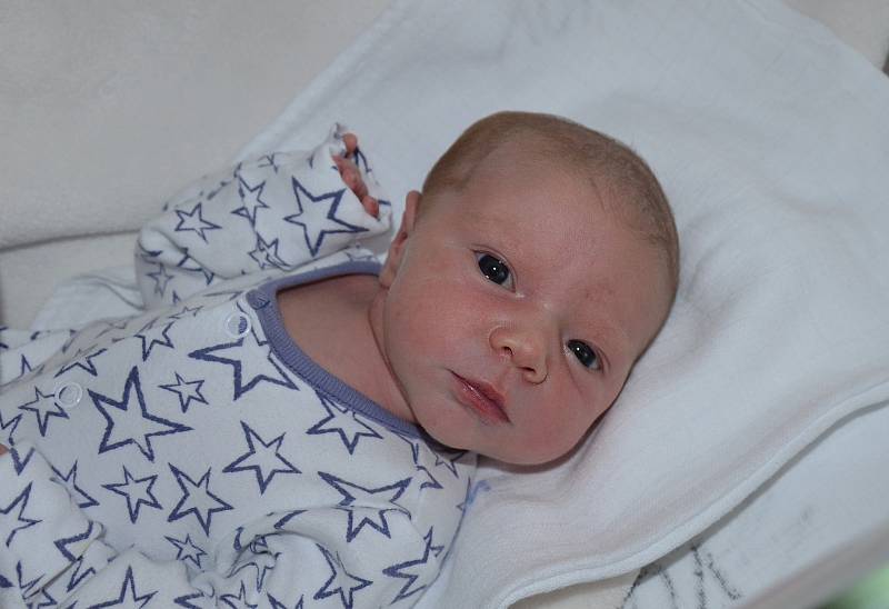 Timea Mőrwick z Nebahov. Prvorozená dcera Veroniky a Daniela Mőrwickových se narodila 13. 12. 2020 v 7.18 h. Při narození vážila 3,55 kg.