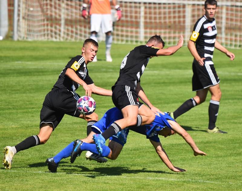 Fotbalová divize: Dynamo ČB B - Soběslav 1:0.