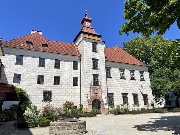 Třeboňský zámek