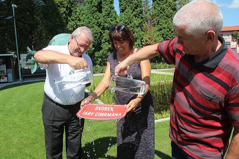 Dvorek Járy Cimrmana ve vodárně v Českých Budějovicích