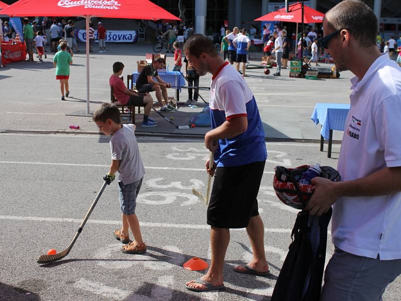 Hokejové odpoledne v režii HC ČB zahájilo v klubu novou sezonu. 