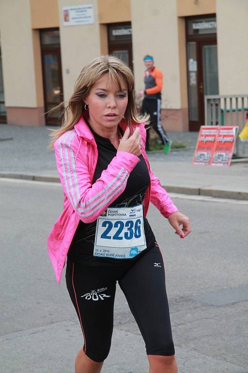 Pavlína Danková na Mizuno run tour 2013 v Českých Budějovicích.