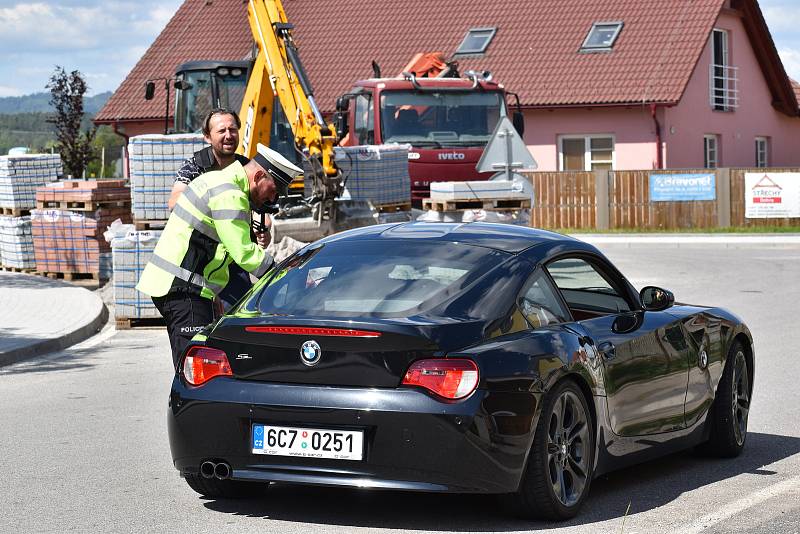 Ve čtvrtek natáčeli v Třebíně na Českobudějovicku videoklip. Roli v něm dostali i volejbalisté Jihostroje.