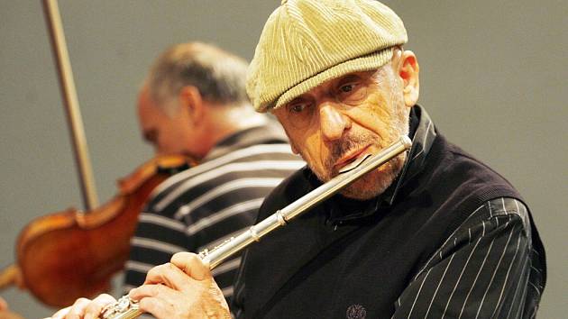 Jazzman Jiří Stivín bude jedním z hostů píseckého festivalu Cool v plotě.