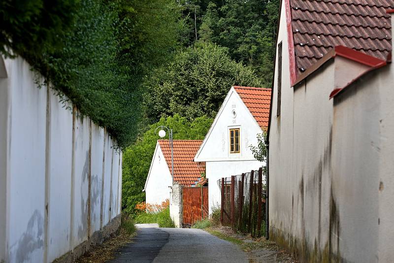 Poznáte, ve které obci jsme fotili tentokrát?