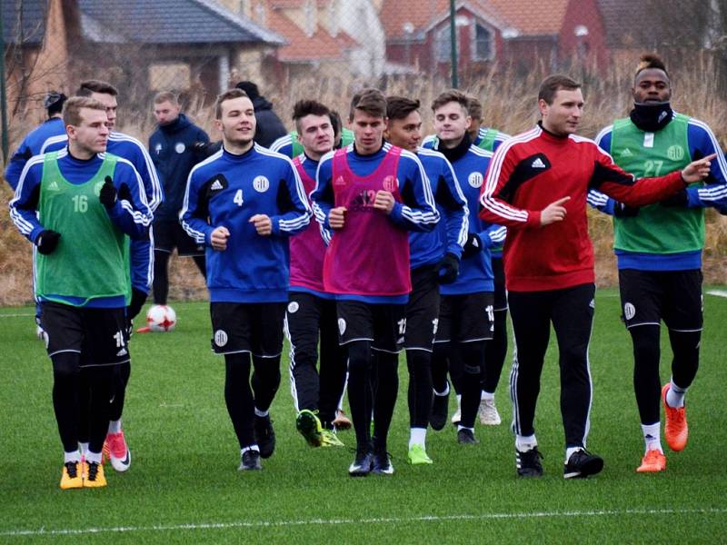 Fotbalisté Dynama v pondělí zahájili zimní přípravu na jarní část II. ligy.