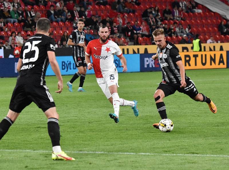 FORTUNA:LIGA: SK Slavia Praha - SK Dynamo Č. Budějovice 6:1 (3:0).