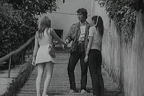 Jsem nebe, to je název poměrně neznámého filmu Jana Kačera z roku 1970. Natáčelo se i ve městě Bechyně  (na snímku schody ze Zářečí).