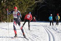 VÍKEND bude patřit milovníkům běžeckého lyžování. Na Šumavě panují výborné sněhové podmínky a na Churáňově se poběží v pořadí třetí díl lyžařského seriálu SkiTour Kašperská 30. 