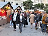 Vánoční trhy ve Vídni slaví v letošním roce jubileum 300 let a ve srovnání s minulou covidovou pauzou jsou skutečně velkolepé.