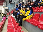 Hokejové finále krajské hokejové ligy plné dětí
