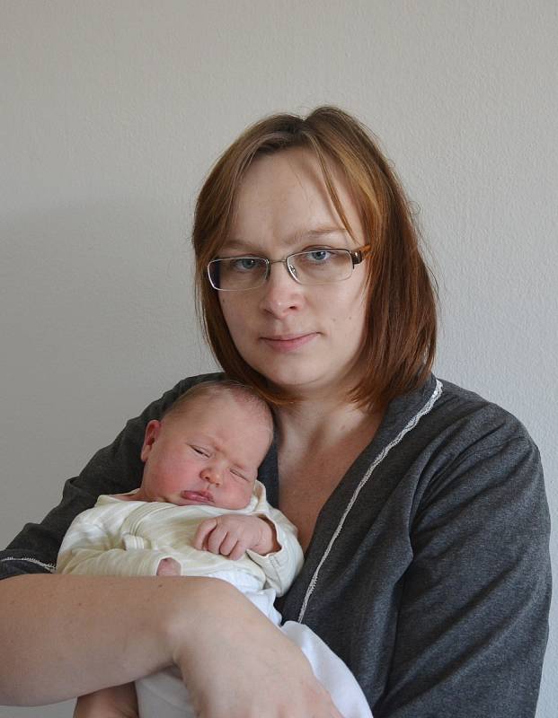 Dominika Zezulová z Chelčic. Dcera Lucie Holečkové a Libora Zezuly se narodila 22. 2. 2022 ve 20.09 hodin. Při narození vážila 3550 g. Doma ji čekala sestřička Alexandra (2,5).