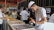 Netradiční gurmánské zážitky nabídl svým návštěvníkům 21. ročník Gastrofestu. Na českobudějovické výstaviště lákal od čtvrtka do soboty stovky mlsounů.