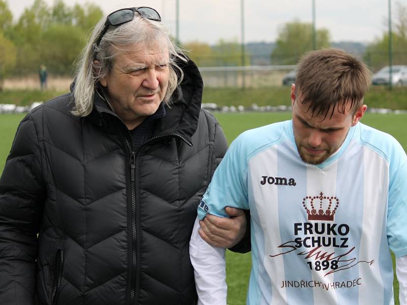 Zatímco většina týmů v kraji víkendové kolo vzdala, fotbalisté Rudolfova si kvůli počasí jen přeložili domácí duel s Jindřichovým Hradcem na Složiště. A neprohloupili - na umělé trávě v sobotu 29. dubna vyhráli 2:1 (1:1).