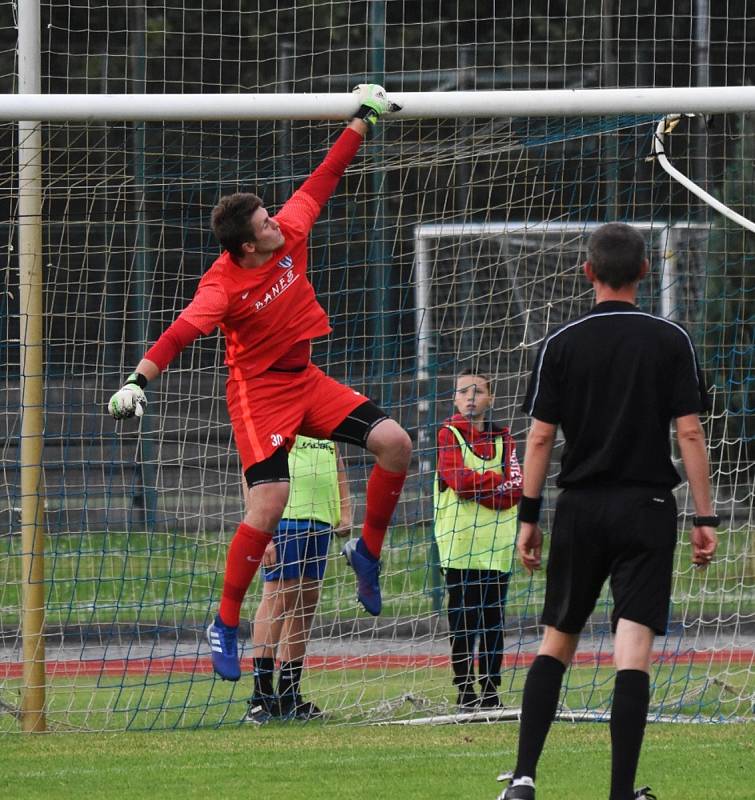 Fotbalová divize Soběslav - J. Hradec 7:1