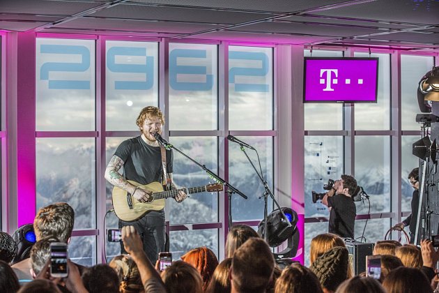 Sheeran koncertoval na Zugspitze.