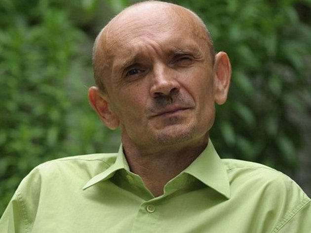 Jaroslav Větrovský (54) bez PP, JIH 12, učitel, starosta Mladá Vožice, senátor