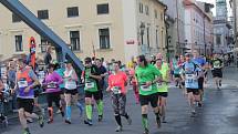 Závodníci Mattoni 1/2Maratonu 2016 v Českých Budějovicích.