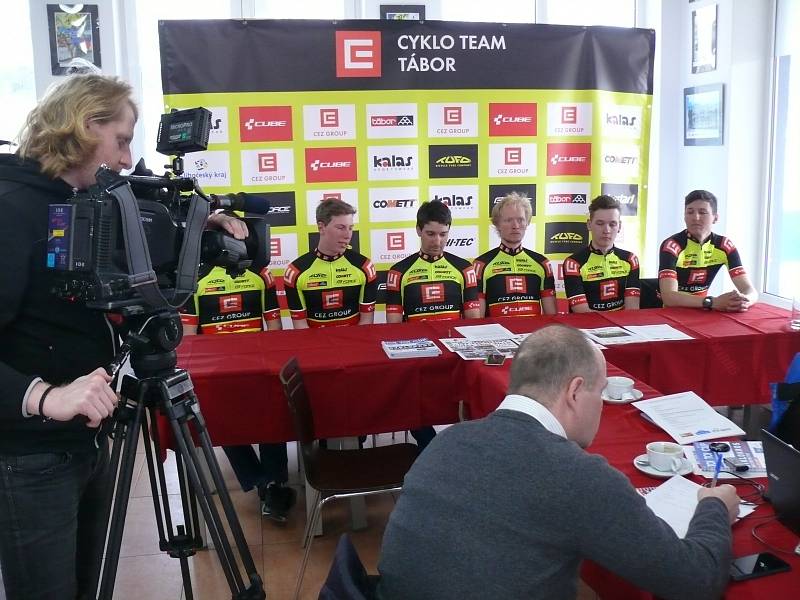 Cyklisté ČEZ CT Tábor vkročili do sezony v roce 2018.