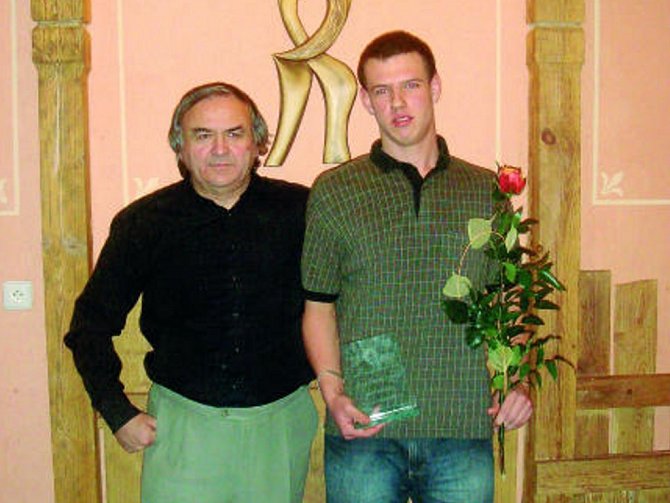 Sprinter SK Čéčova ČB  Martin Říčař byl v pátek večer ve Veselí nad Lužnicí slavnostně vyhlášen vítězem ankety Atlet Jihočeského kraje za uplynulý rok.