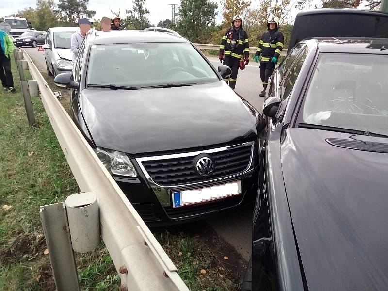 Nehoda na E55 zablokovala vjezd do Českých Budějovic.