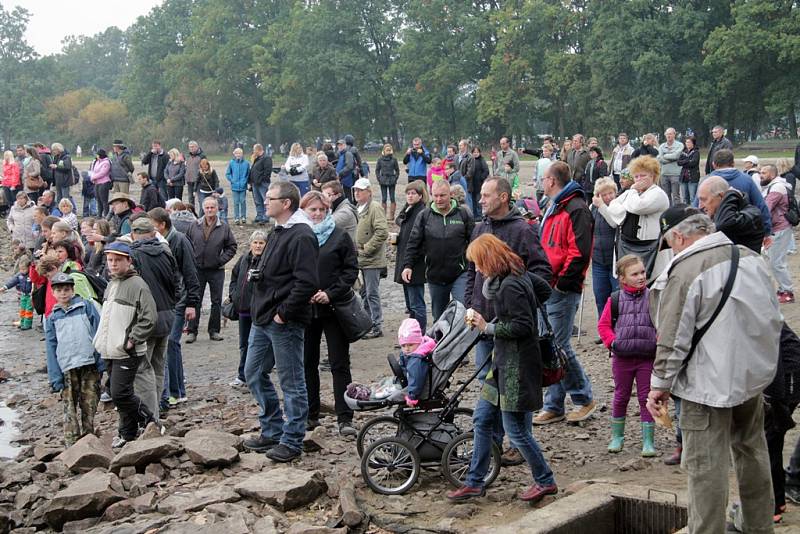 Výlov Rožmberku sledovaly desetitisíce lidí.