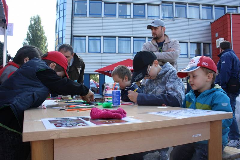 Den otevřených dveří v českobudějovické teplárně si nenechaly ujít v sobotu stovky lidí.