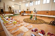 Tradiční podzimní výstava ovoce a zeleniny v českobudějovické zemědělské škole.