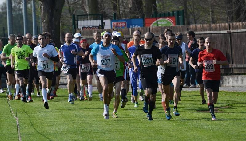 Běh kolem Hluboké nad Vltavou, 74. ročník. Start.