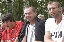 Zleva: Filip Habr, trenér Jan Svoboda a jeho asistent Stanislav Pochop