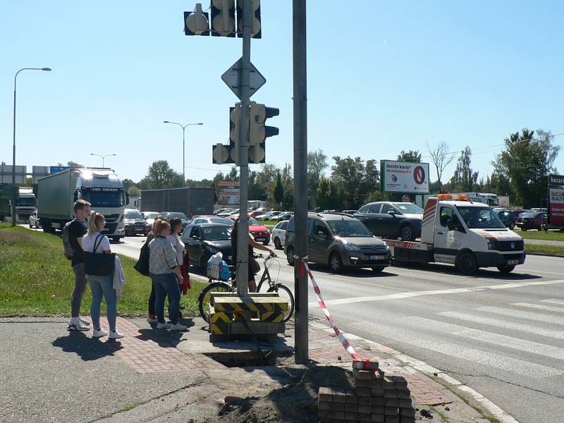 Křižovatku ulice Na Dlouhé louce a Husovy třídy v Českých Budějovicích čeká rekonstrukce.