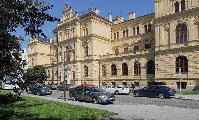 Po více než dvou letech se v pondělí 22. září otevře opravená budova Jihočeského muzea v Českých Budějovicích.