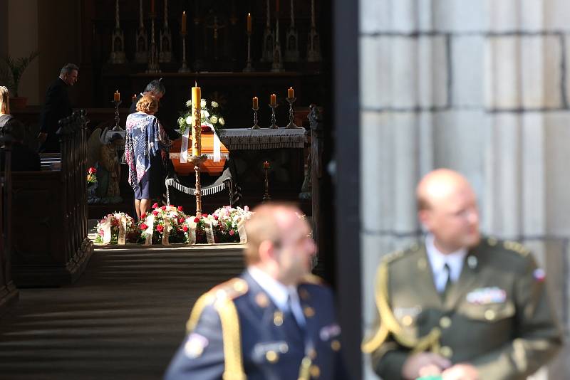 Ve čtvrtek byl pohřben druhý z vojáků, kteří padli v Afghánistánu Kamil Beneš.