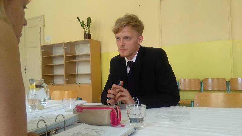 Nahrávač Jihostroje Kristián Červinka u maturitní zkoušky