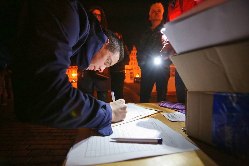 České Budějovice demonstrovaly za svobodu médií.