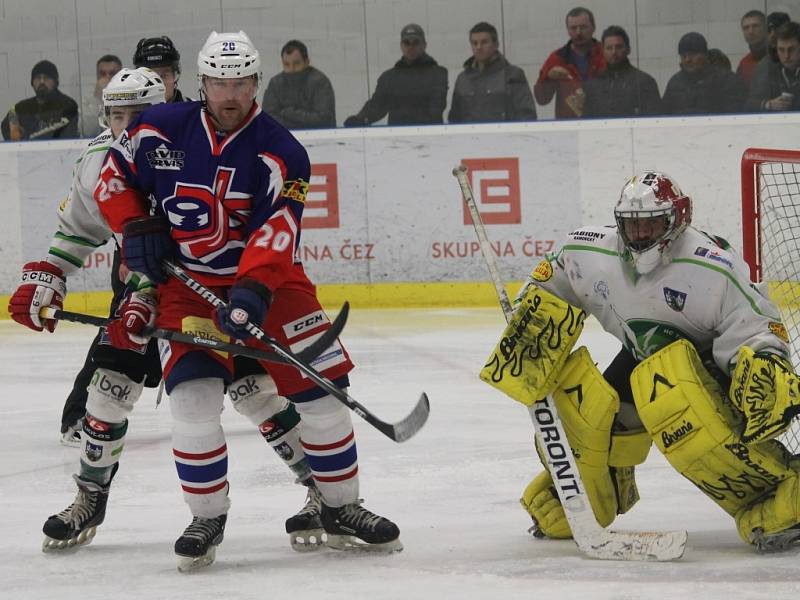 David servis doma podlehl Trutnovu 1:5 a sezona pro něj končí. 