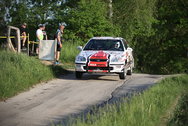 Jan Jinderle s Jiřím Jevickým vyhráli svou třídu na Rallye Český Krumlov.