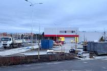 Stavba nového obchodního centra Kaufland v Českých Budějovicích.