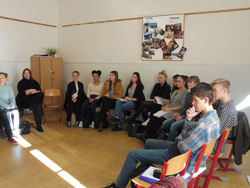 Michal Viewegh přijel do Českých Budějovic vést workshop tvůrčího psaní.