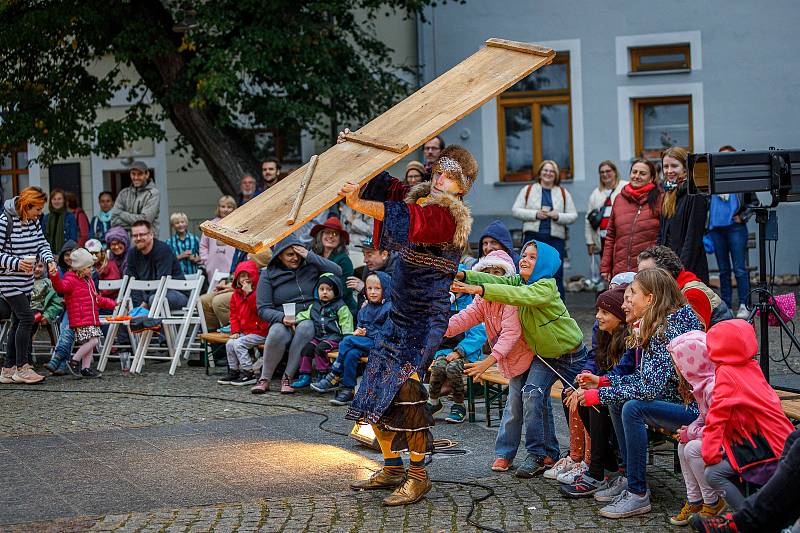 Festival Otakar na kostkách