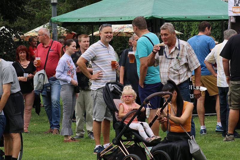 Festival malých pivovarů na Sokolské louce v Českých Budějovicích